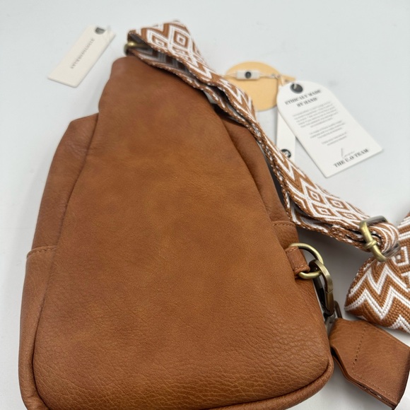 Anthropologie Urban Originals Liberty Sling Bag - Brown - Picture 5 of 7